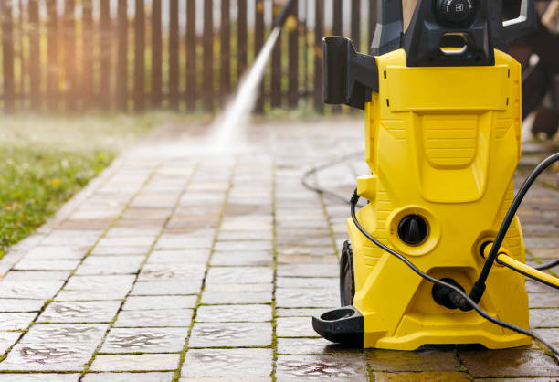 Best Pool Deck Cleaning  in New Brighton, MN